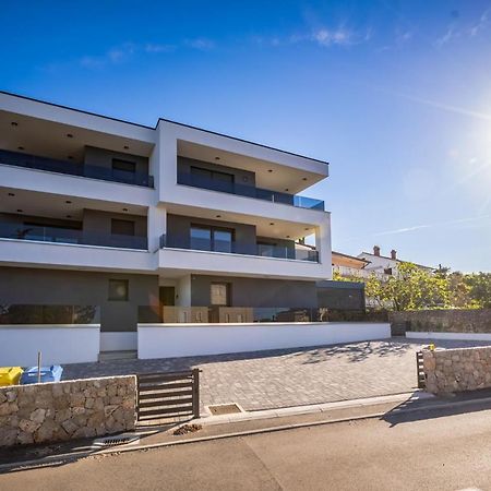 Apartma Skubic Duhljica Vantacici Exterior photo