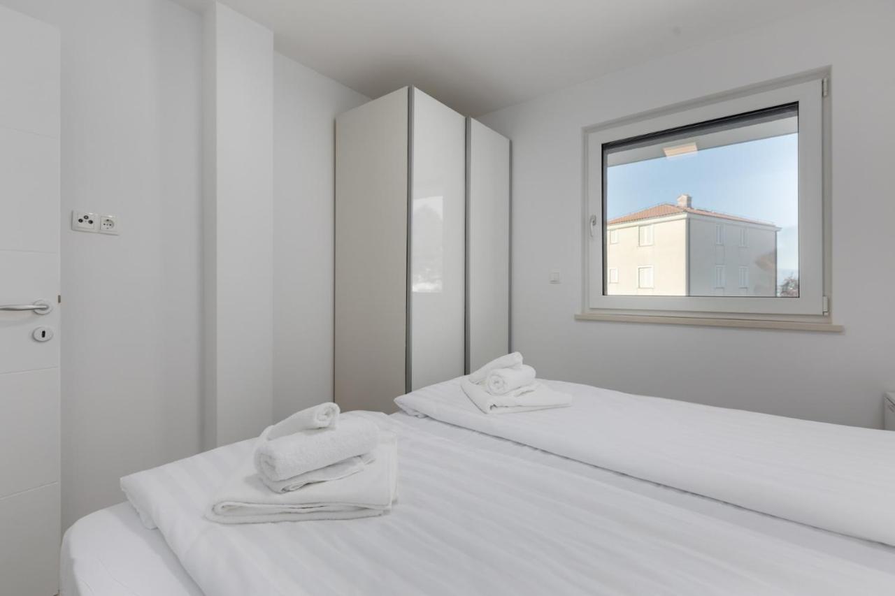 Apartma Skubic Duhljica Vantacici Exterior photo